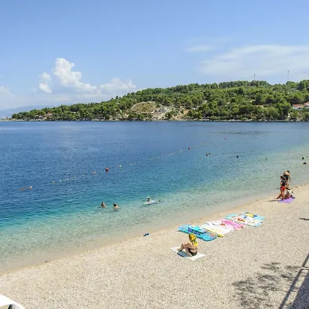 By The Sea Rogac, Solta - 16223 Apartamento Grohote