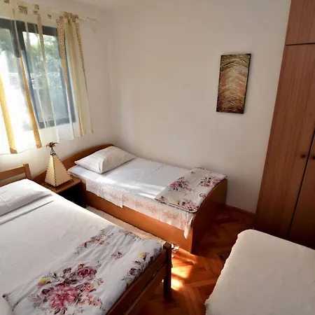 By The Sea Rogac, Solta - 16223 Apartment *