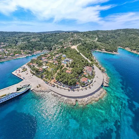 Appartement By The Sea Rogac, Solta - 16223